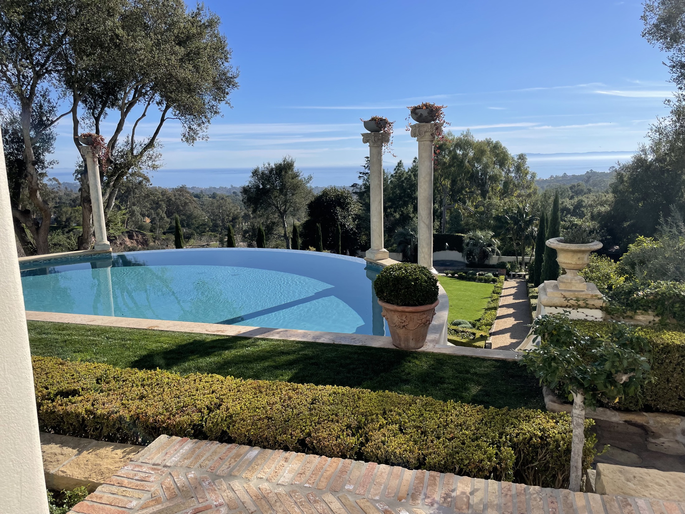Iconic Venue - Overlooking Montecito Estates